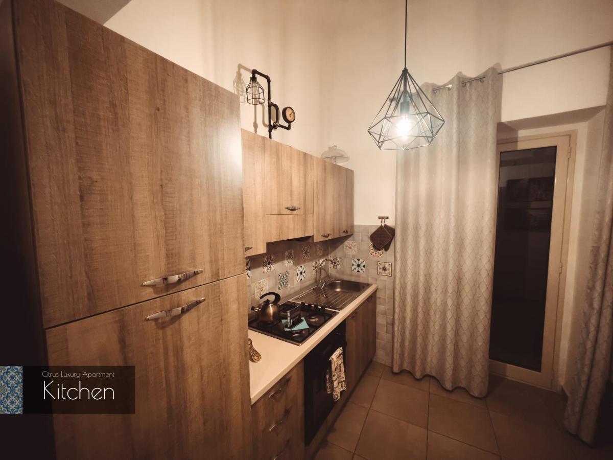 Citrus Luxury Apartment - Holiday Apartment With Up To 3 Bedrooms In Palermo Center 외부 사진